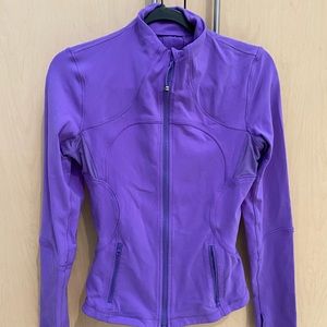 Lululemon size 6 jacket